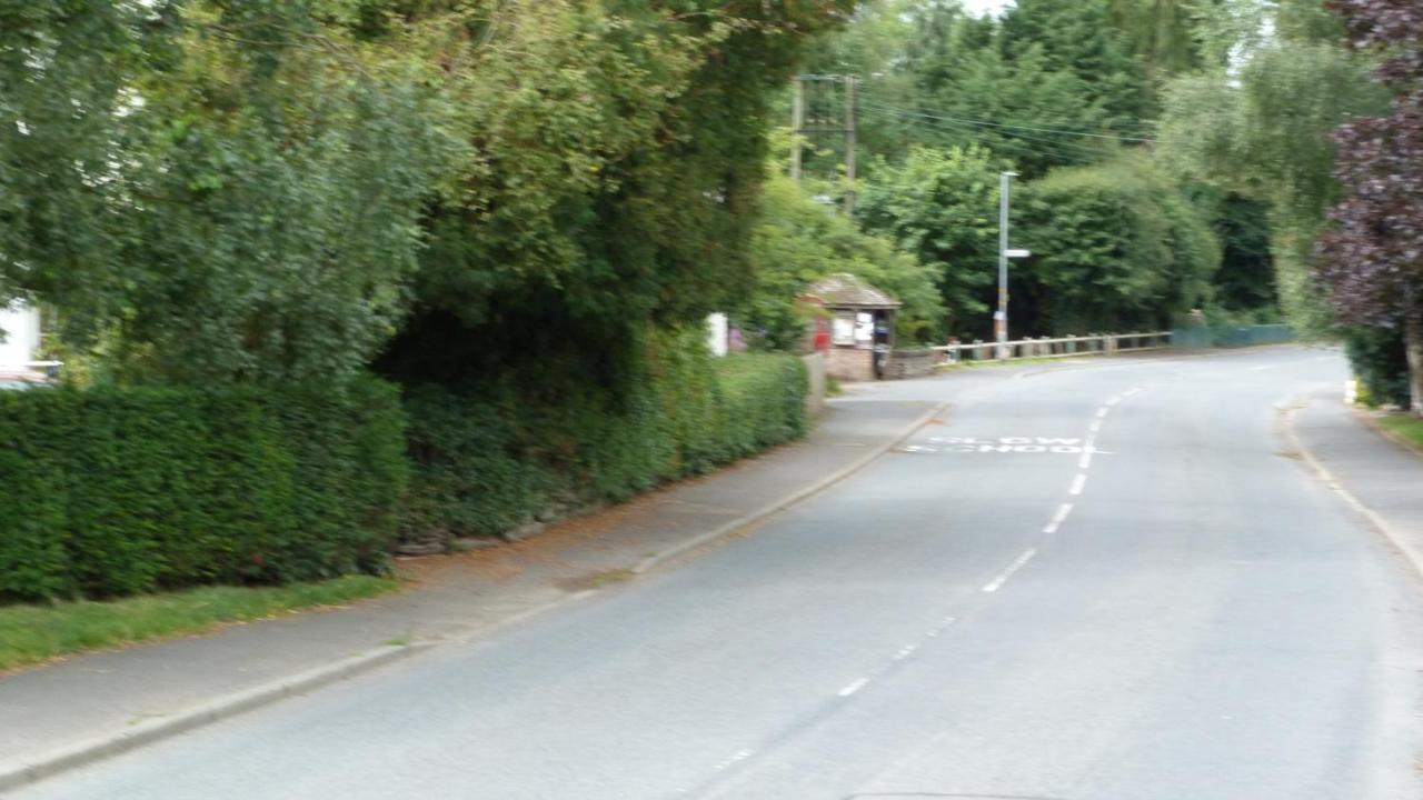 The Old Vicarage Self-Contained Apartments Lydbury North ภายนอก รูปภาพ